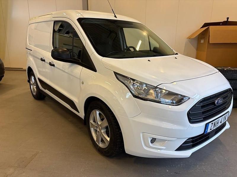 Begagnad Ford Transit Connect 101 HK (74 kW) 2019 Vit Minibuss