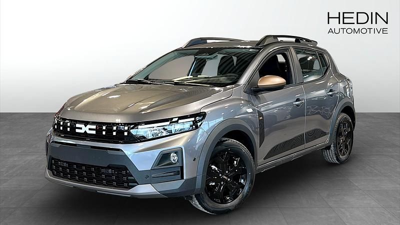 Grå Ny 2025 Dacia Sandero Stepway Halvkombi | 259 900 kr (Marknadspris) - Bild 1/4