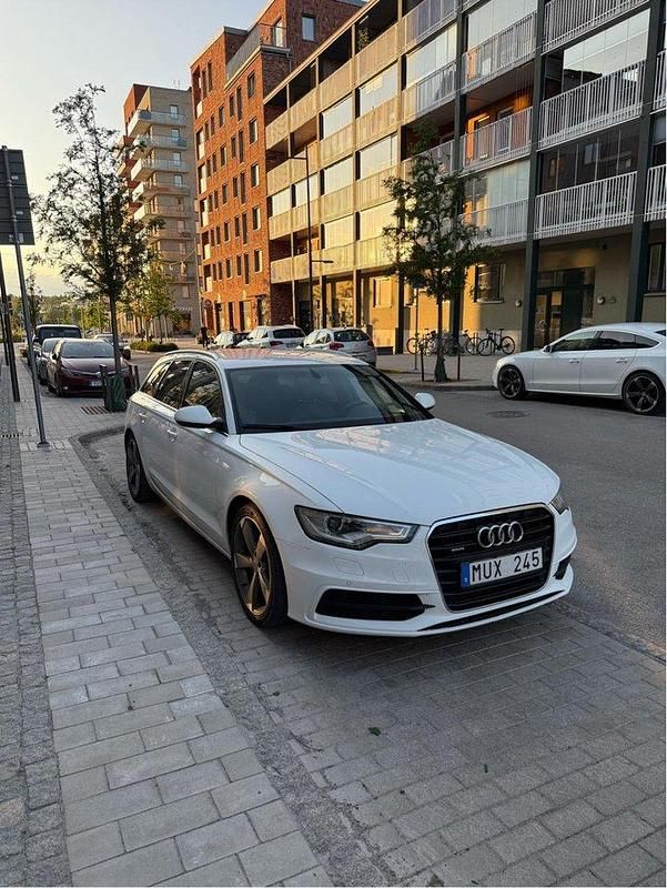 Vit Begagnad 2013 Audi A6 Kombi | 145 000 kr (Marknadspris) - Bild 1/4