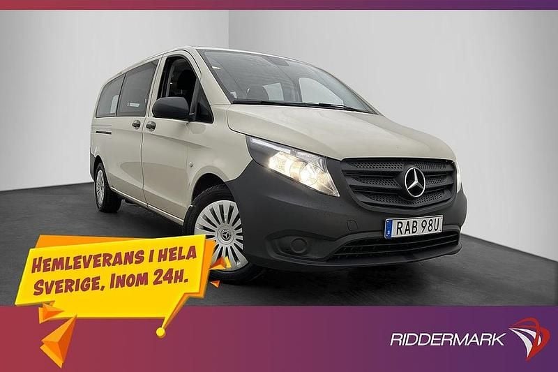 Grå Begagnad 2023 Mercedes Vito Van | 449 900 kr - Bild 1/3