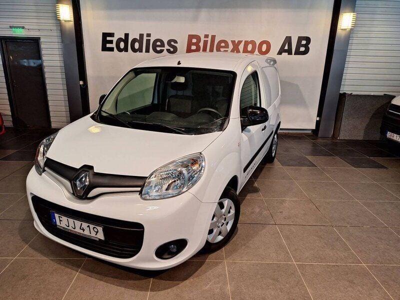 Vit Begagnad 2018 Renault Kangoo Minibuss | 129 900 kr (Marknadspris) - Bild 1/4