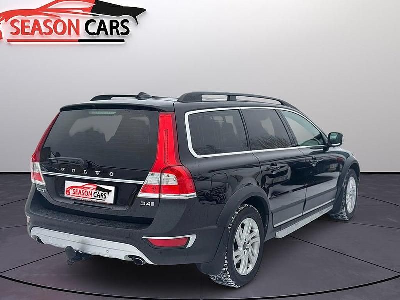 Begagnad Volvo XC70 Momentum 181 HK (133 kW) 2016 Svart Kombi