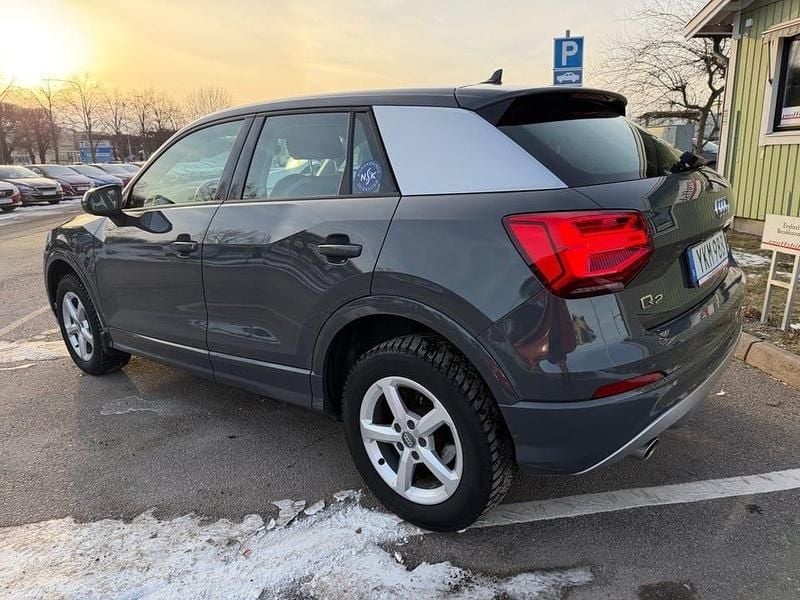 Begagnad Audi Q2 Proline 116 HK (85 kW) 2018 Grå SUV