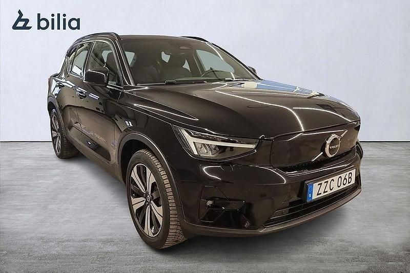 Begagnad Volvo XC40 Plus 169 kW (231 HK) 2022 Svart SUV