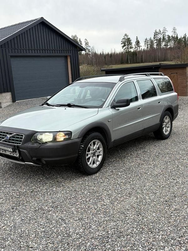 Begagnad 2004 Volvo XC70 Kombi | 22 500 kr (Bra pris) - Bild 1/4