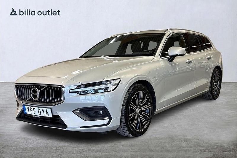 Begagnad Volvo V60 Inscription 150 HK (110 kW) 2018 Vit Kombi