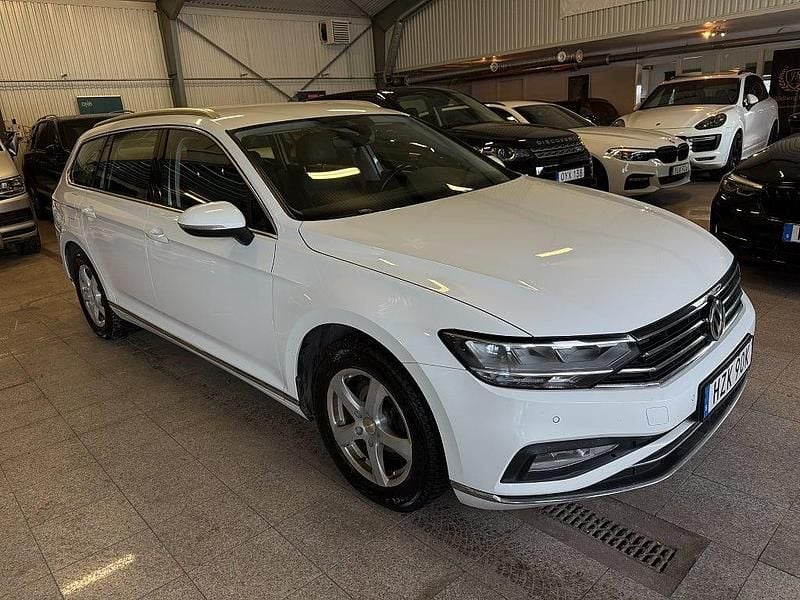 Begagnad VW Passat GT 190 HK (139 kW) 2020 Vit Kombi