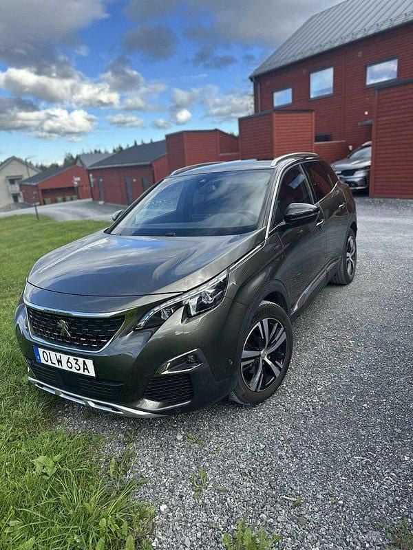 Grå Begagnad 2019 Peugeot 3008 GT-line SUV | 185 000 kr (Bra pris) - Bild 1/4