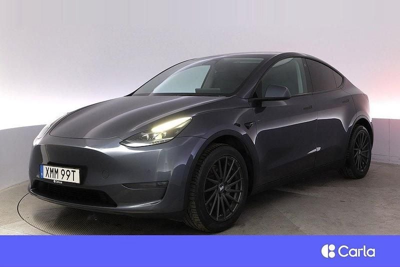 Grå Begagnad 2022 Tesla Model Y Long Range AWD SUV | 345 900 kr - Bild 1/4