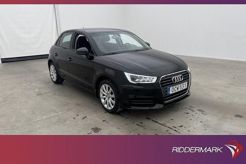 Svart Begagnad 2017 Audi A1 Sportback Sport Halvkombi | 124 900 kr (Marknadspris) - Bild 1/4