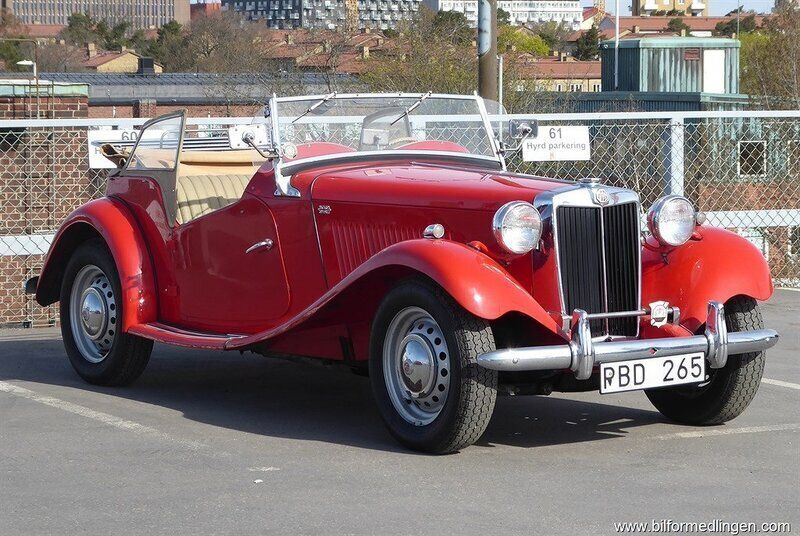 Begagnad MG TD 57 HK (41 kW) 1950 Röd Cab