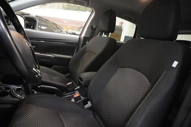 Begagnad Mitsubishi ASX 114 HK (83 kW) 2016 Röd SUV