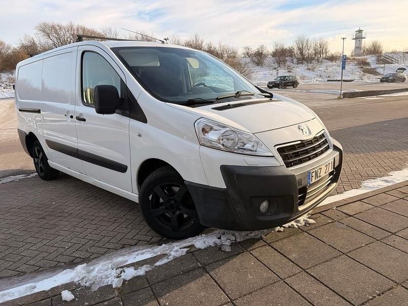 Begagnad Peugeot Expert 128 HK (94 kW) 2013 Van