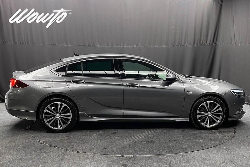 Begagnad Opel Insignia Sport 170 HK (125 kW) 2019 Okänd Sedan