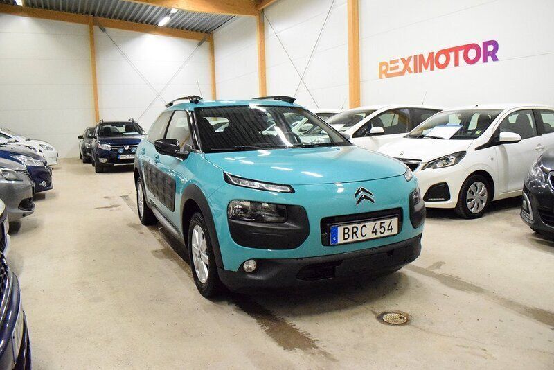 Begagnad Citroën C4 Cactus PureTech 82 HK (60 kW) 2016 Blå Halvkombi