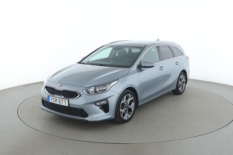 Grå Begagnad 2018 Kia Ceed Advance Kombi | 177 000 kr (Marknadspris) - Bild 1/3