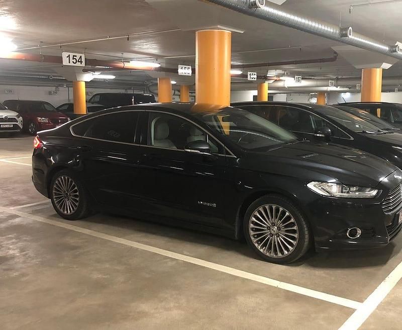 Begagnad 2015 Ford Mondeo Sedan | 82 000 kr - Bild 1/4