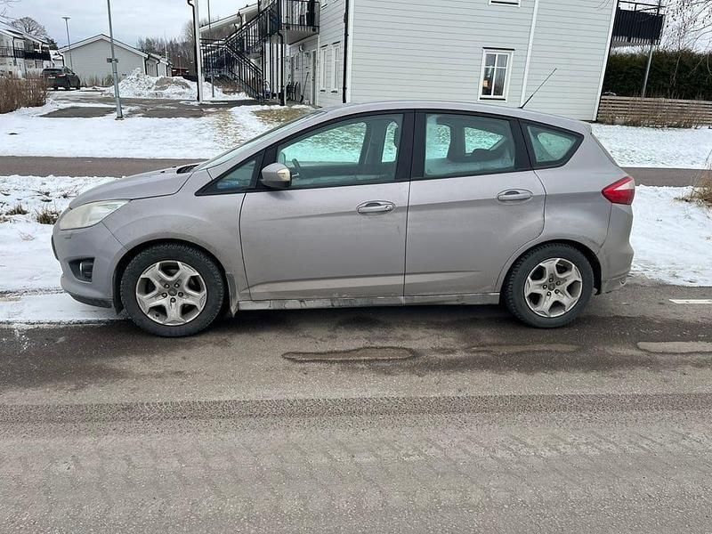 Begagnad 2011 Ford C-MAX Minibuss | 30 000 kr (Superpris) - Bild 1/3