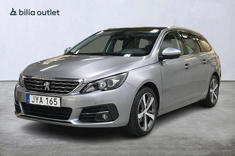 Grå Begagnad 2017 Peugeot 308 Allure Kombi | 124 900 kr (Marknadspris) - Bild 1/3