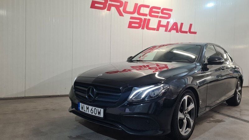 Svart Begagnad 2020 Mercedes E220 Avantgarde Sedan | 282 900 kr (Bra pris) - Bild 1/4