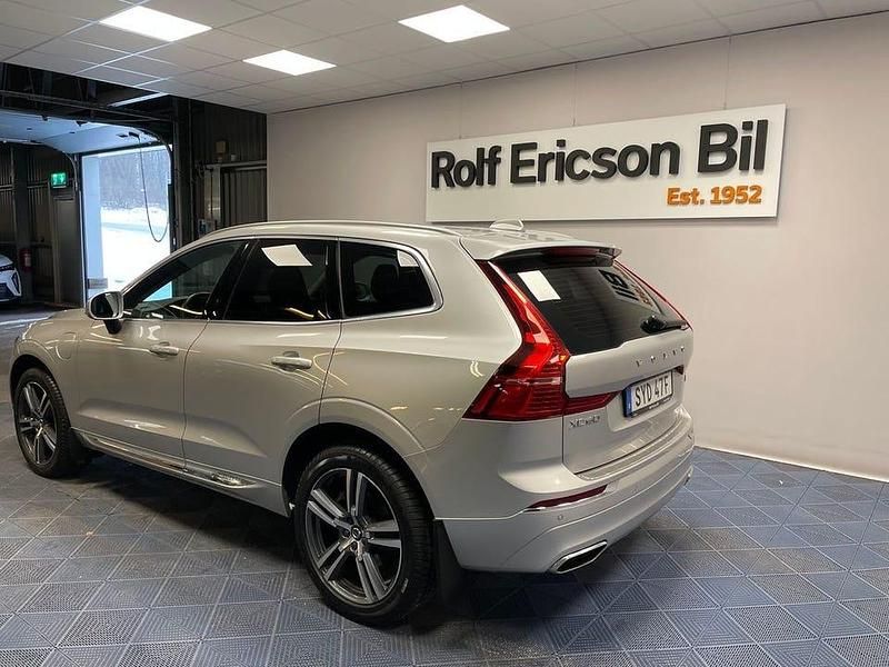 Begagnad Volvo XC60 Inscription 344 HK (253 kW) 2021 Silver SUV