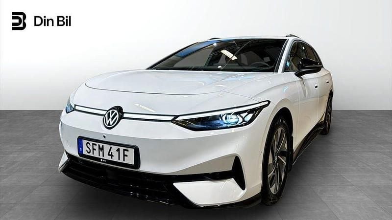 Vit Begagnad 2024 VW ID.7 Pro Kombi | 489 900 kr (Bra pris) - Bild 1/4