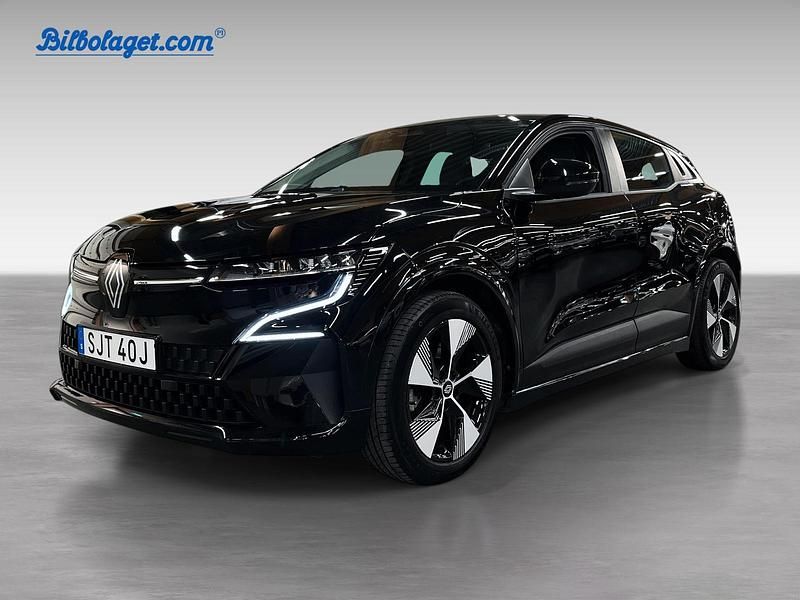Begagnad Renault Mégane IV Equilibre 161 kW (220 HK) 2023 Svart Halvkombi
