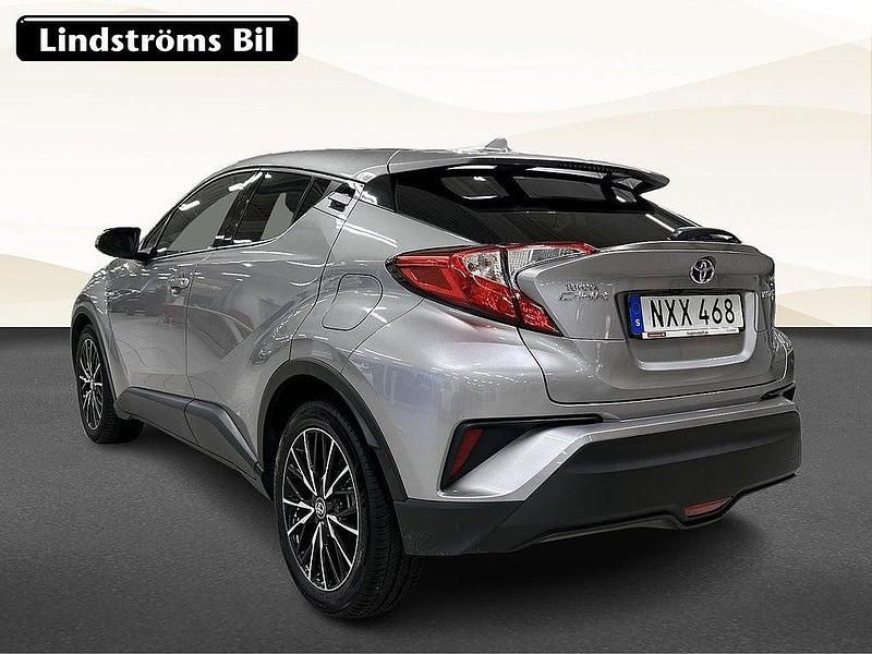 Begagnad Toyota C-HR Edition 124 HK (91 kW) 2018 Mörkgrå SUV