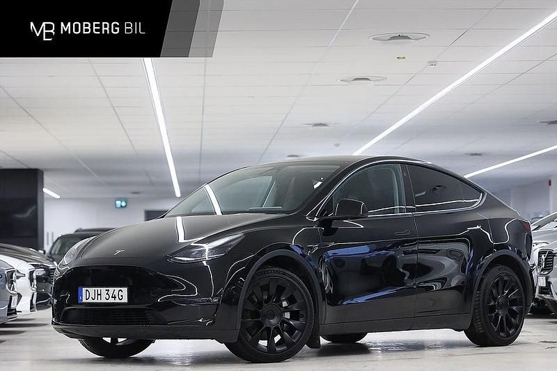 Svart Begagnad 2023 Tesla Model Y Long Range AWD SUV | 429 900 kr (Marknadspris) - Bild 1/3