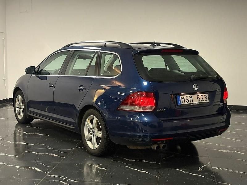 Begagnad VW Golf VII 105 HK (77 kW) 2013 Blå Kombi