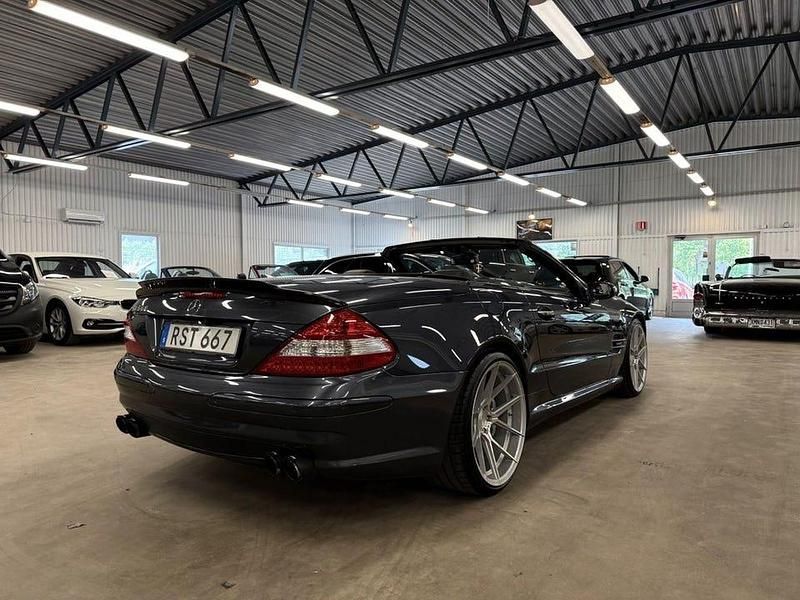 Begagnad Mercedes SL600 517 HK (380 kW) 2007 Mörkgrå Cab
