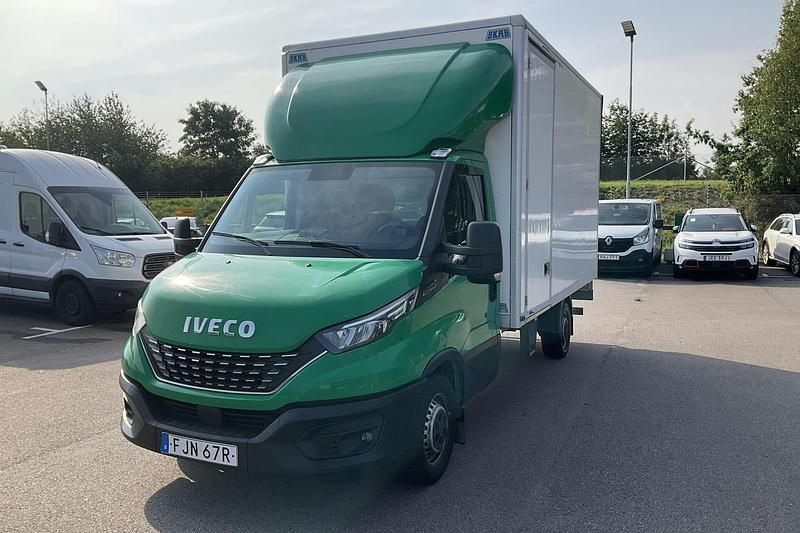 Grön Begagnad 2020 Iveco Daily | 165 000 kr - Bild 1/4