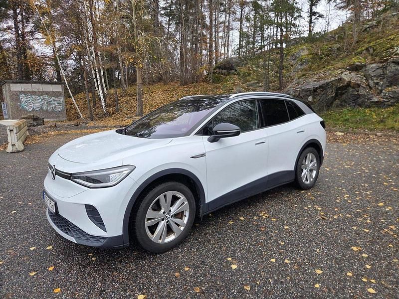 Vit Begagnad 2021 VW ID.4 Pro Performance SUV | 225 000 kr (Marknadspris) - Bild 1/4
