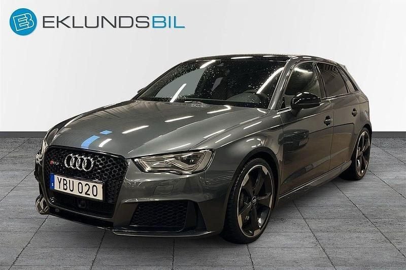 Begagnad Audi RS3 Sportback 367 HK (269 kW) 2016 Grå Halvkombi