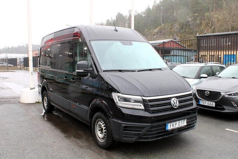 Begagnad VW Crafter 177 HK (130 kW) 2020 Svart Van