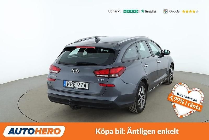 Begagnad Hyundai i30 Trend 141 HK (103 kW) 2018 Mörkgrå Kombi