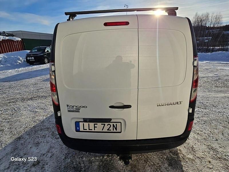 Begagnad Renault Kangoo 95 HK (69 kW) 2021 Vit Minibuss