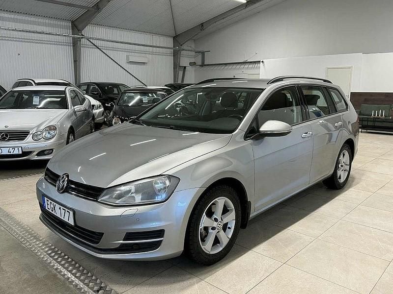 Begagnad VW Golf VII 122 HK (89 kW) 2014 Silver Kombi