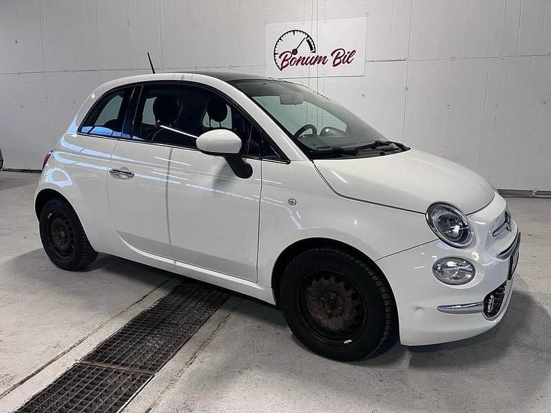 Vit Begagnad 2016 Fiat 500 Lounge Halvkombi | 69 000 kr (Bra pris) - Bild 1/4