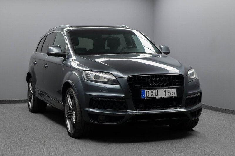 Grå Begagnad 2011 Audi Q7 S-Line SUV | 140 000 kr (Bra pris) - Bild 1/4