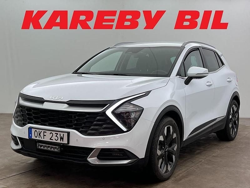 Vit Begagnad 2022 Kia Sportage Advance SUV | 273 900 kr (Superpris) - Bild 1/3