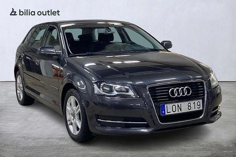 Begagnad Audi A3 2011 Grå