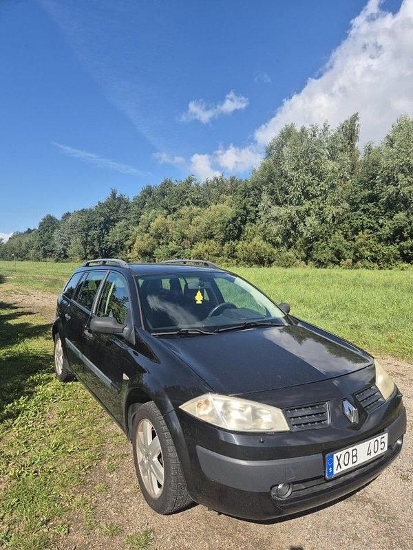 Svart Begagnad 2006 Renault Mégane GrandTour Kombi | 15 900 kr (Marknadspris) - Bild 1/4