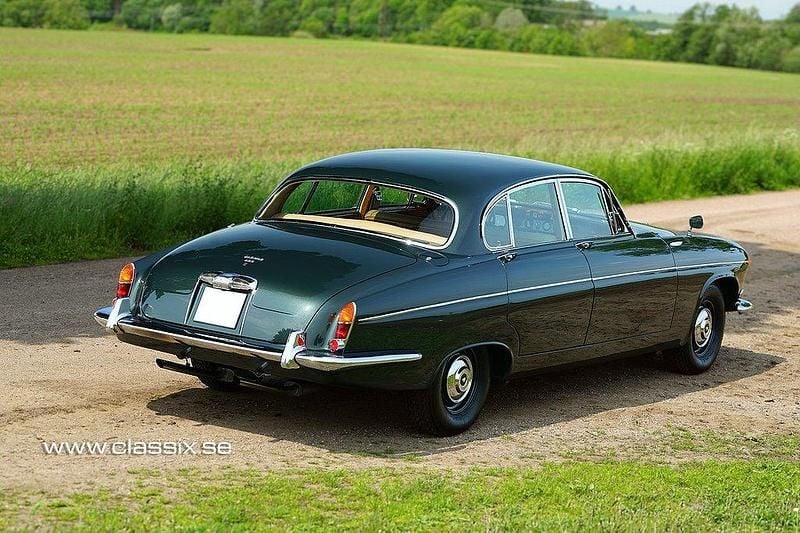 Begagnad 1970 Jaguar 420 Sedan | 505 000 kr - Bild 1/4