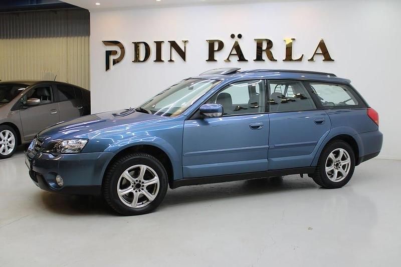 Begagnad Subaru Outback 165 HK (121 kW) 2005 Blå Kombi