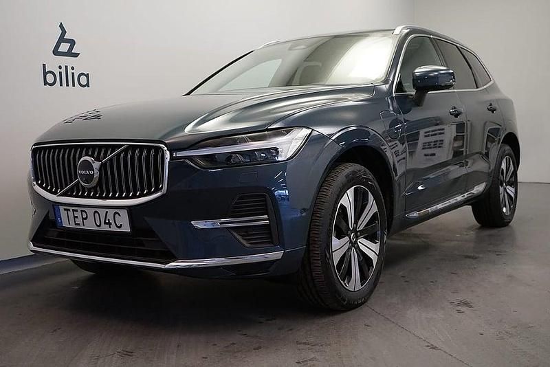 Mörkblå Begagnad 2024 Volvo XC60 Plus SUV | 549 500 kr (Lite dyr) - Bild 1/3