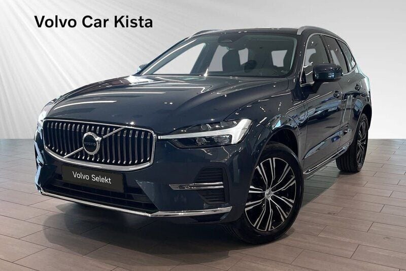 Mörkblå (blå) Begagnad 2021 Volvo XC60 Inscription SUV | 444 900 kr (Marknadspris) - Bild 1/3