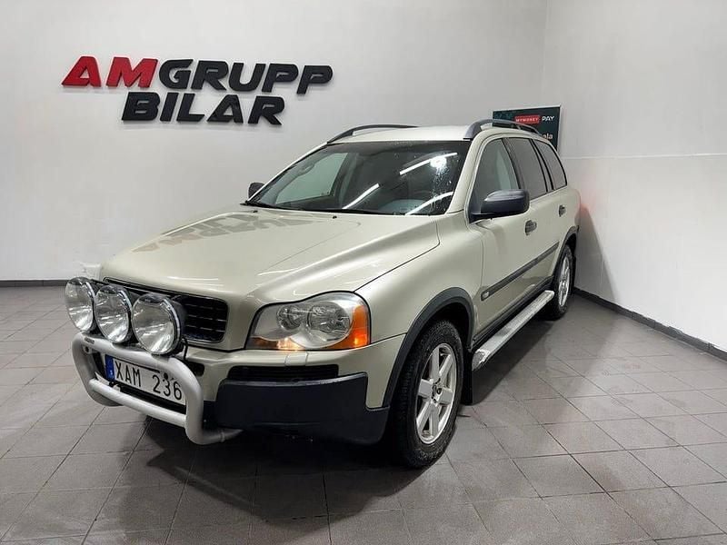Brun Begagnad 2005 Volvo XC90 Momentum SUV | 69 900 kr (Marknadspris) - Bild 1/4