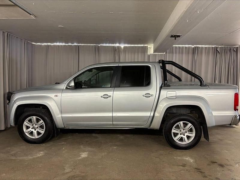 Begagnad VW Amarok Highline 163 HK (119 kW) 2012 Silver Pickup