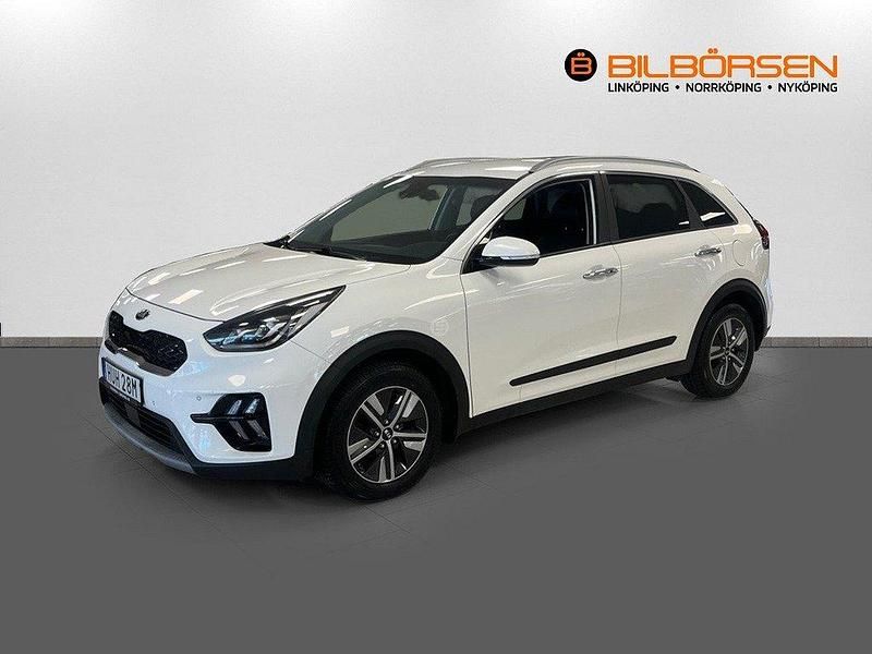 Vit (/ud/ clear white) Begagnad 2020 Kia Niro 2 SUV | 189 900 kr (Dyr) - Bild 1/4